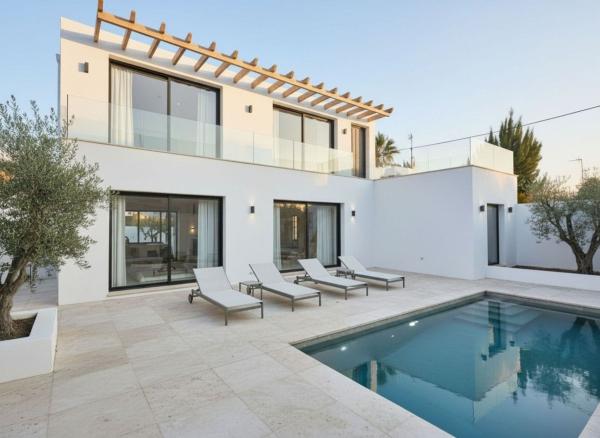 Casa o chalet independiente en Calle D-8f1, Bello Horizonte-Lindasol, Marbella photo 1