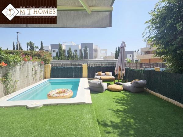Chalet adosado en Cancelada, Estepona thumbnail 3