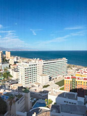 Venta de piso en Piso en Mercedes Las, El Bajondillo, Torremolinos, Torremolinos
thumbnail 3
