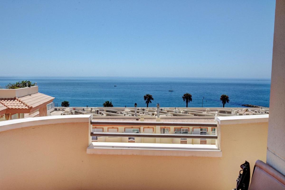 Sprzedaż mieszkania w Piso en Avenida del Sol, 16, Zona Centro Comercial Torrequebrada, Benalmádena, Benalmádena
photo 3