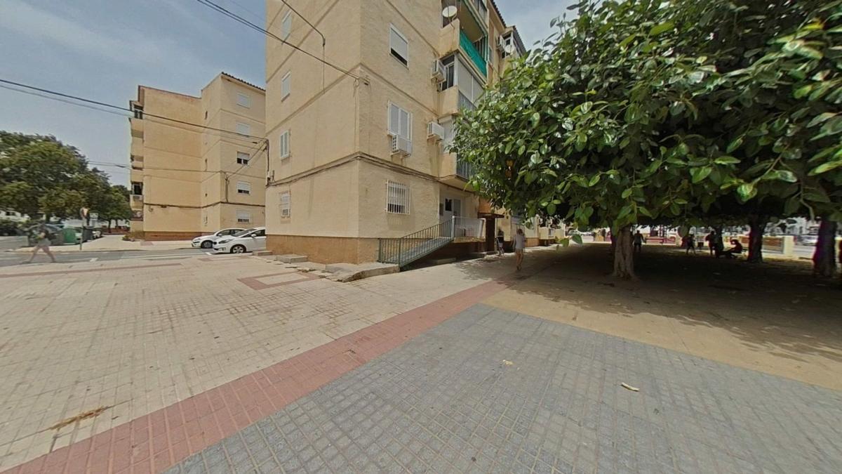 Продажа квартиры на Piso en Avenida Vivar Téllez, Zona Hispanidad - Vivar Téllez, Vélez-Malaga, Велес-Малага
photo 1
