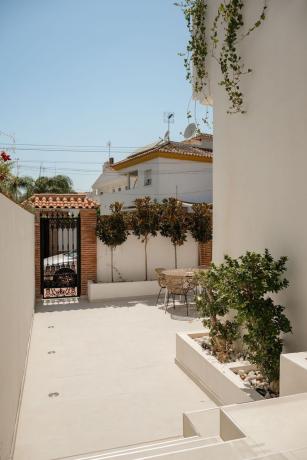 Chalet adosado en Urbanización las Petunias, Linda Vista-Nueva Alcántara-Cortijo Blanco, Marbella photo 4