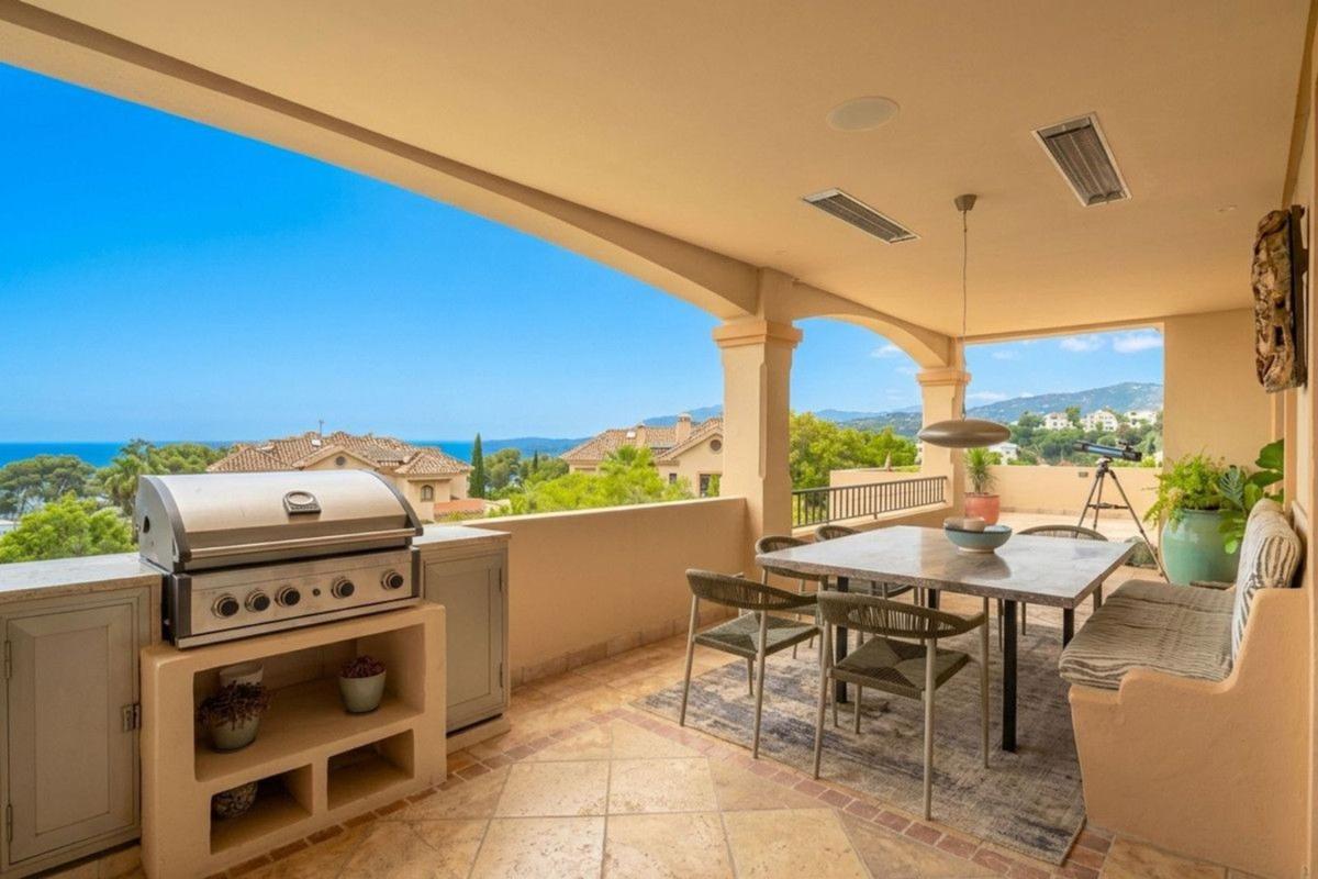 Venta de duplex en Dúplex en Urbanizacion n Andalucia L, Aloha, Marbella, Marbella photo 2