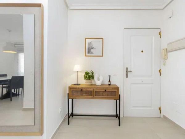 Venta de piso en Piso en Nueva Andalucía, Marbella, Marbella
thumbnail 2