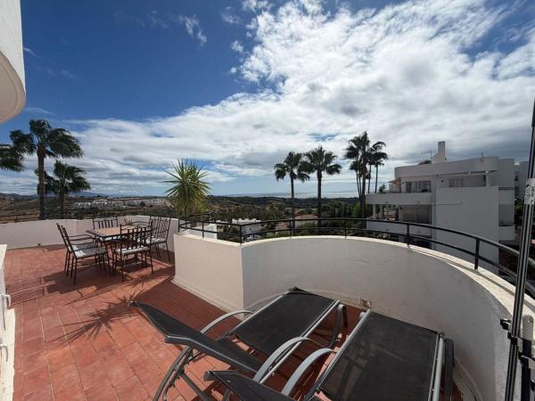 Ático en venta en  Ático en Avenida del Arte, Estepona Golf, Estepona, Estepona photo 3