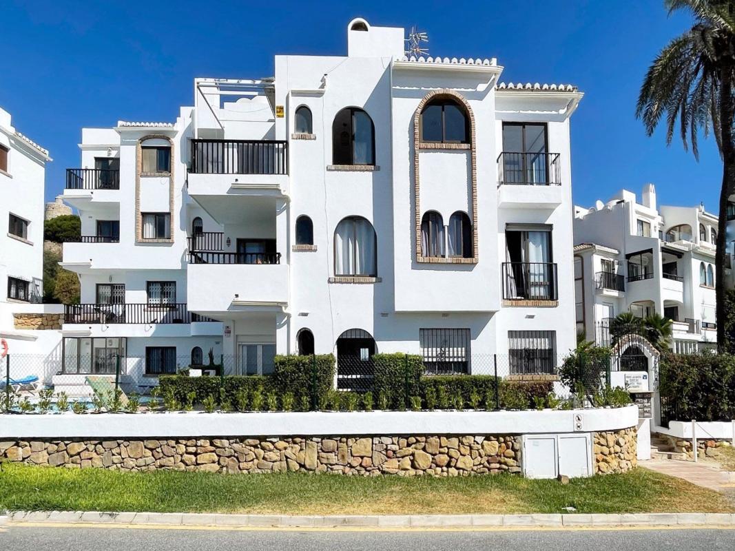 Penthouse sale in Ático en Sitio de Calahonda, Mijas, Mijas photo 2