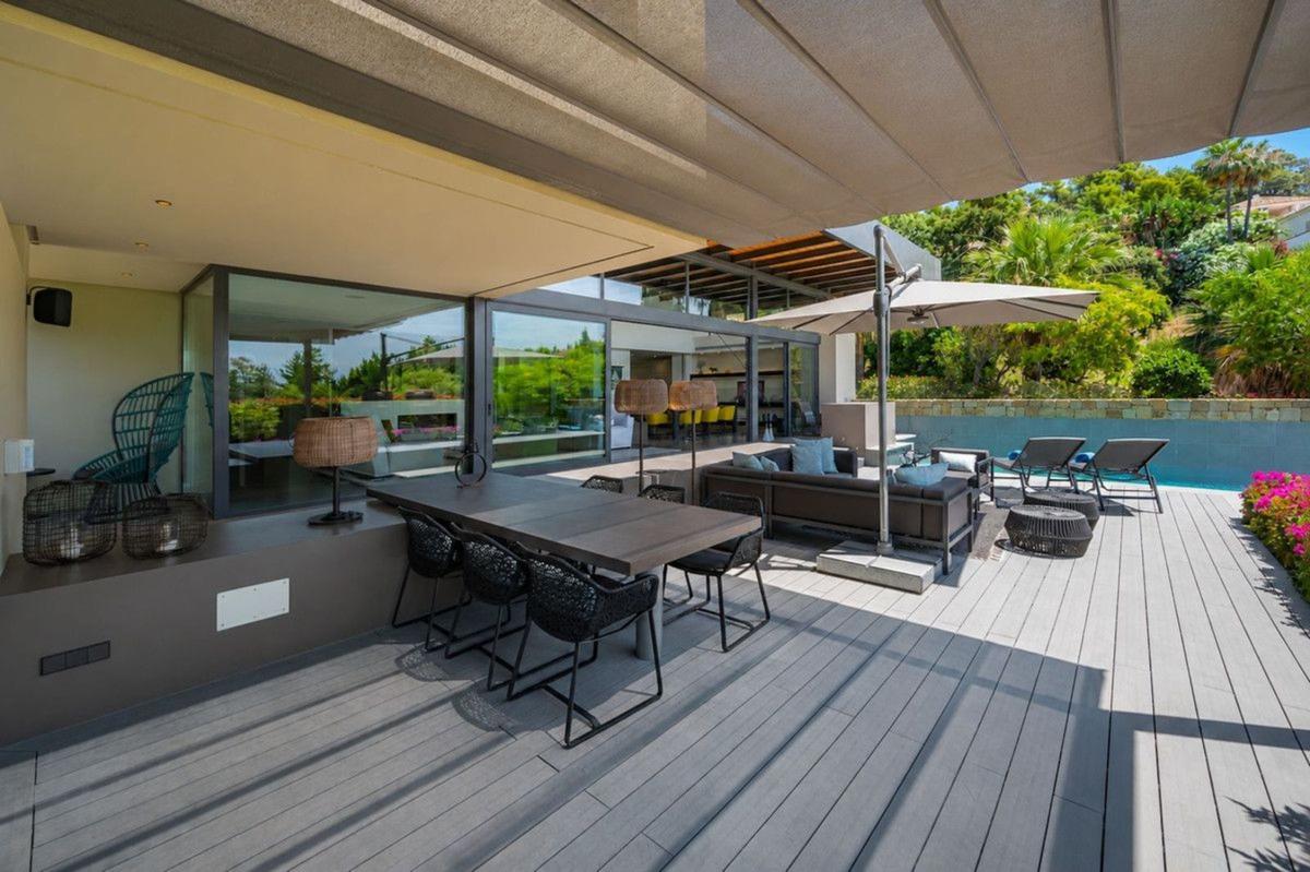Properties for sale and rent in Spain photo 2