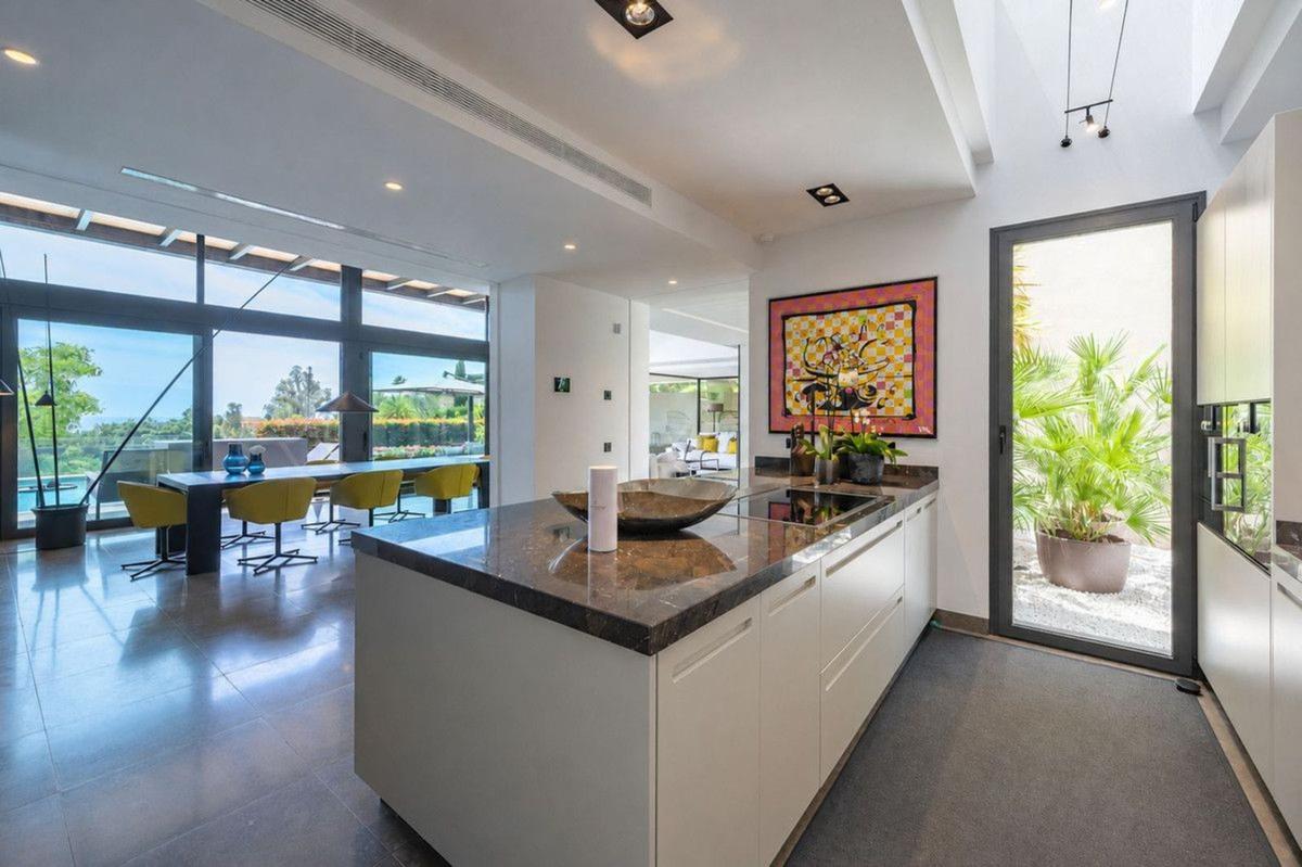 Properties for sale and rent in Spain photo 5