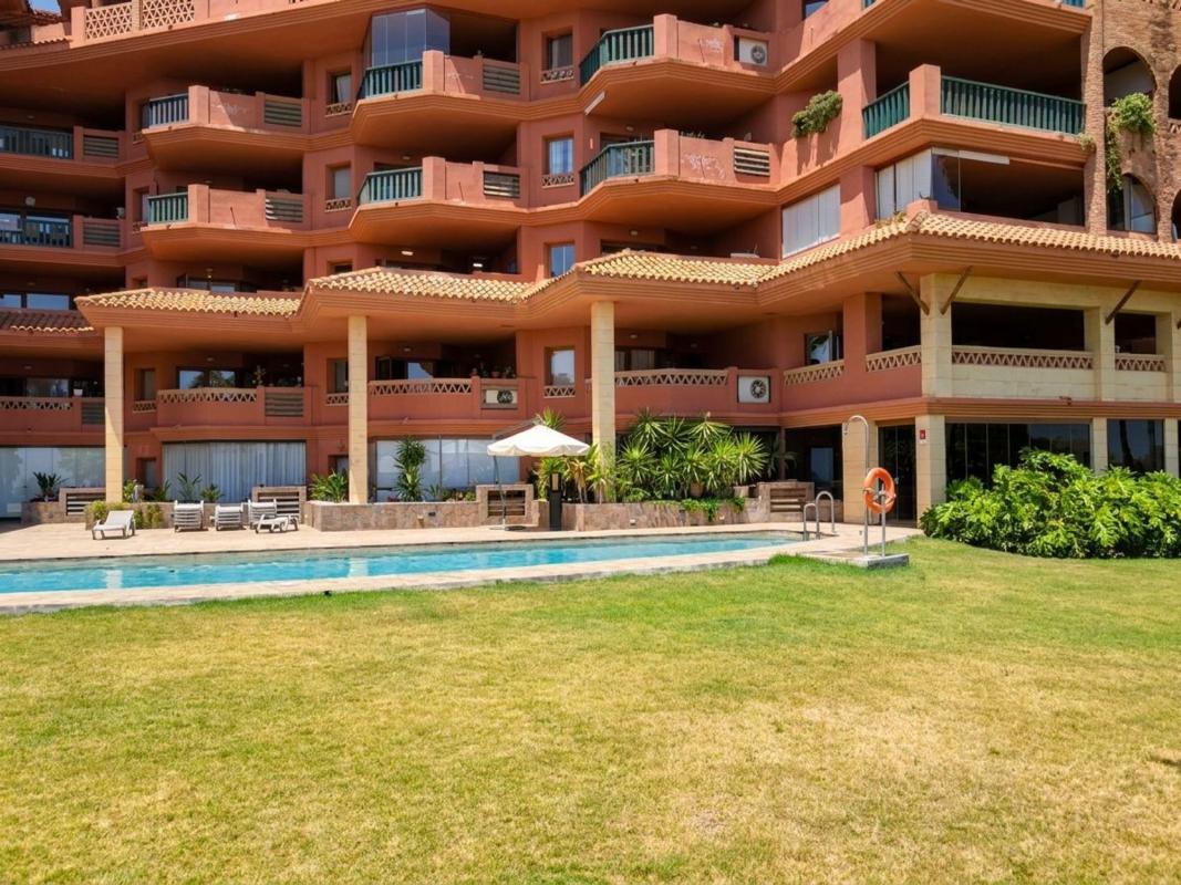 Sprzedaż mieszkania w Piso en Avenida Retamar, 73, El Higuerón - Capellanía, Benalmádena, Benalmádena
photo 2