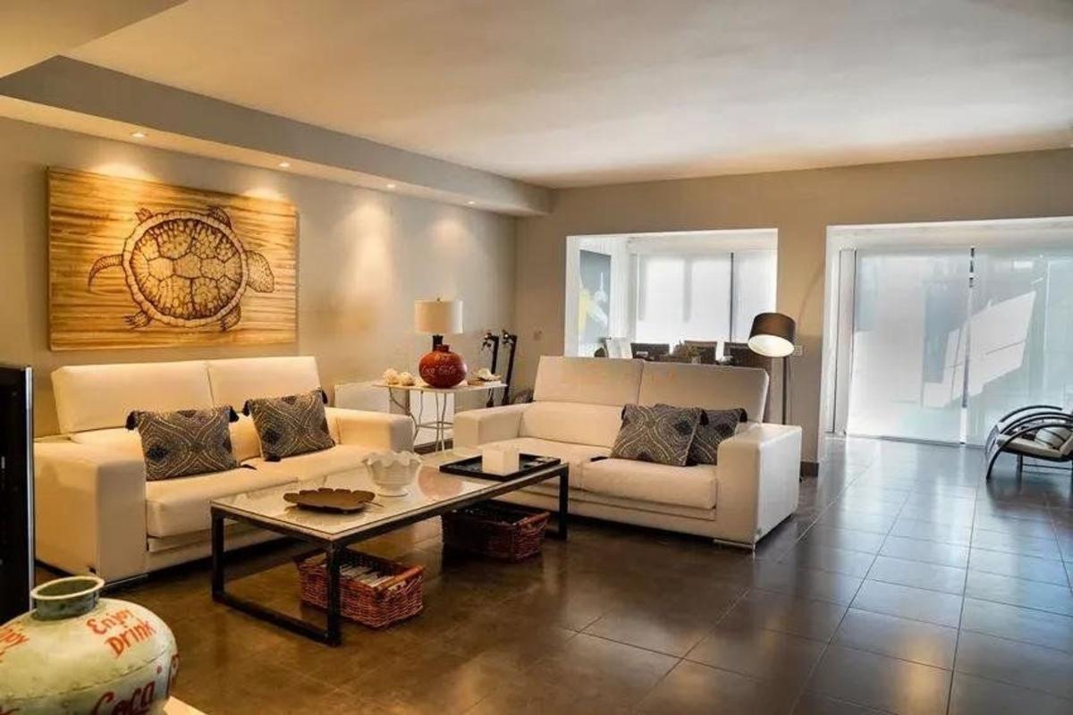 Sale of townhouse in Chalet adosado en Urbanizacion Linda Vista Playa, 1 f, Linda Vista-Nueva Alcántara-Cortijo Blanco, Marbella , Marbella photo 3