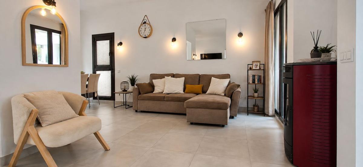 Duplex sale in Dúplex en Guillermo, 4, Villacana - Costalita - Saladillo, Estepona, Estepona photo 2