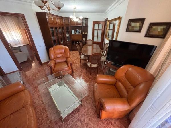 Venta de piso en Piso en Avenida Nuestra Señora de las Guías, Mangas Verdes - Las Flores, Málaga, Málaga
photo 1