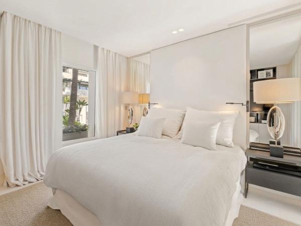 Venta de piso en Piso en Puente Romano, Marbella, Marbella
thumbnail 3