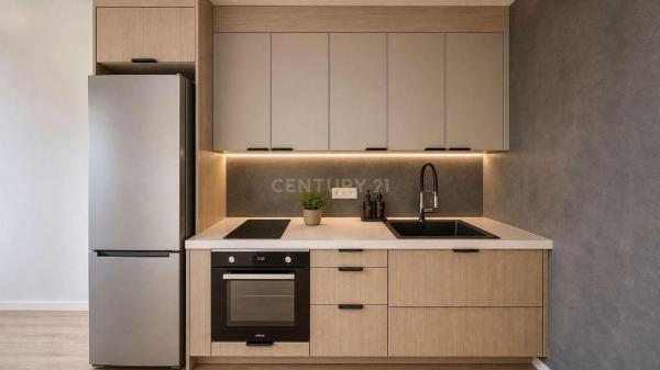 Квартира на продажу в Estudio en Avenida Zurita, Romana Playa, Marbella, Марбелла thumbnail 2