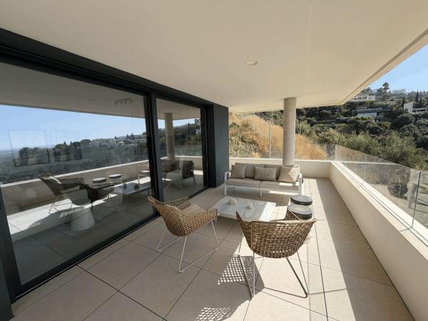 Venta de piso en Piso en Alto de los Monteros, Marbella, Marbella
 photo 4
