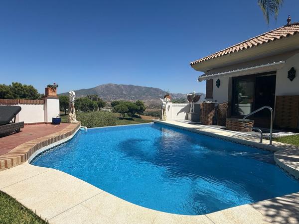 Casa o chalet independiente en Calle del Lago Golf, La Cala Golf - Lagar Martell, Mijas photo 4