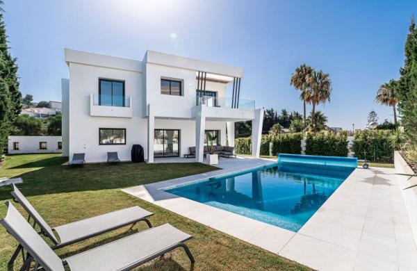 Casa o chalet independiente en Calle San Jeronimo de Calypso, 2, Sitio de Calahonda, Mijas photo 1