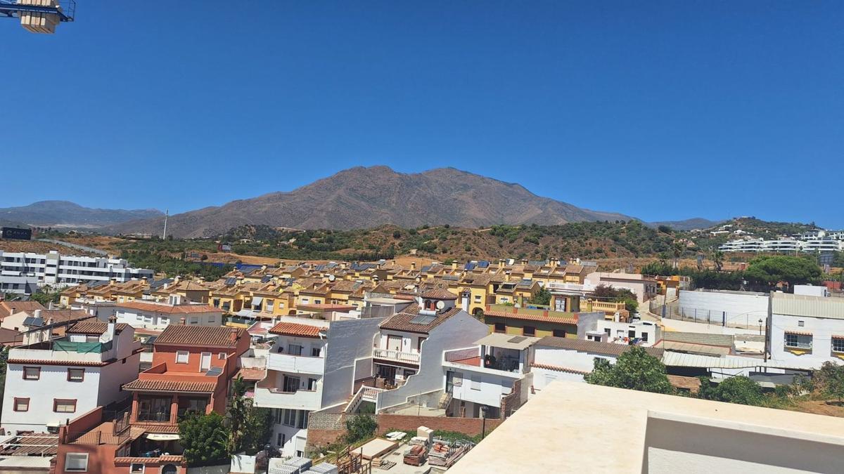 Sprzedaż duplexu w Dúplex en Zona Calvario, Estepona, Estepona photo 2