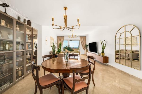 Venta de piso en Piso en Avenida Giuseppe Filippa, 1, Green Hills - Las Cumbres de Elviria, Marbella, Marbella
thumbnail 2