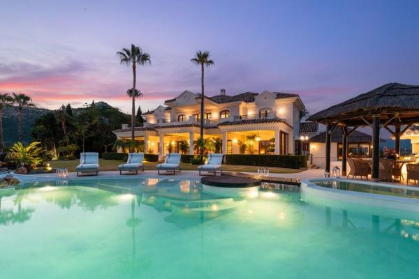 Casa o chalet independiente en Urbanizacion Caserias del Esperonal, Montemayor-Marbella Club, Benahavís thumbnail 1