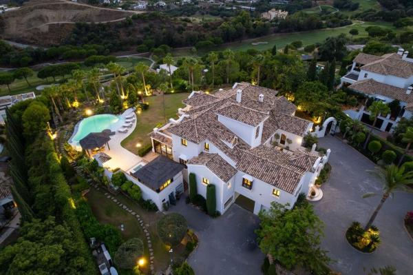 Casa o chalet independiente en Urbanizacion Caserias del Esperonal, Montemayor-Marbella Club, Benahavís thumbnail 2