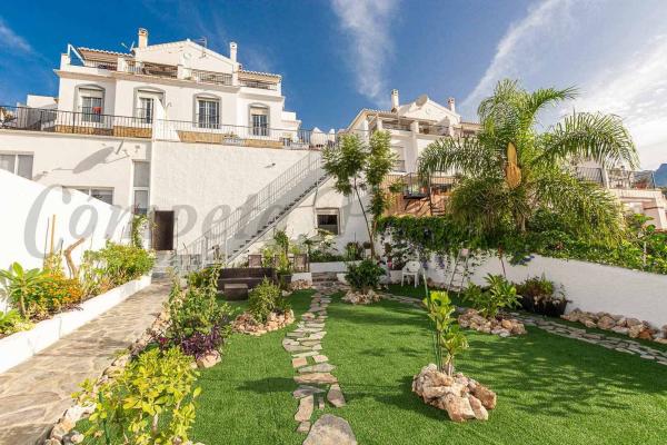 Chalet pareado en Calle D. Antonio Sánchez Sánchez, Frigiliana photo 1