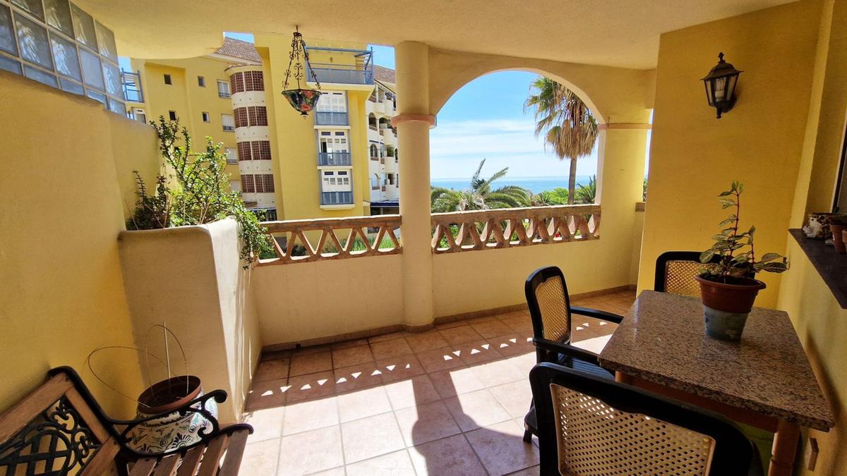 Sprzedaż mieszkania w Piso en Arroyo de la Miel, Benalmádena, Benalmádena
photo 1