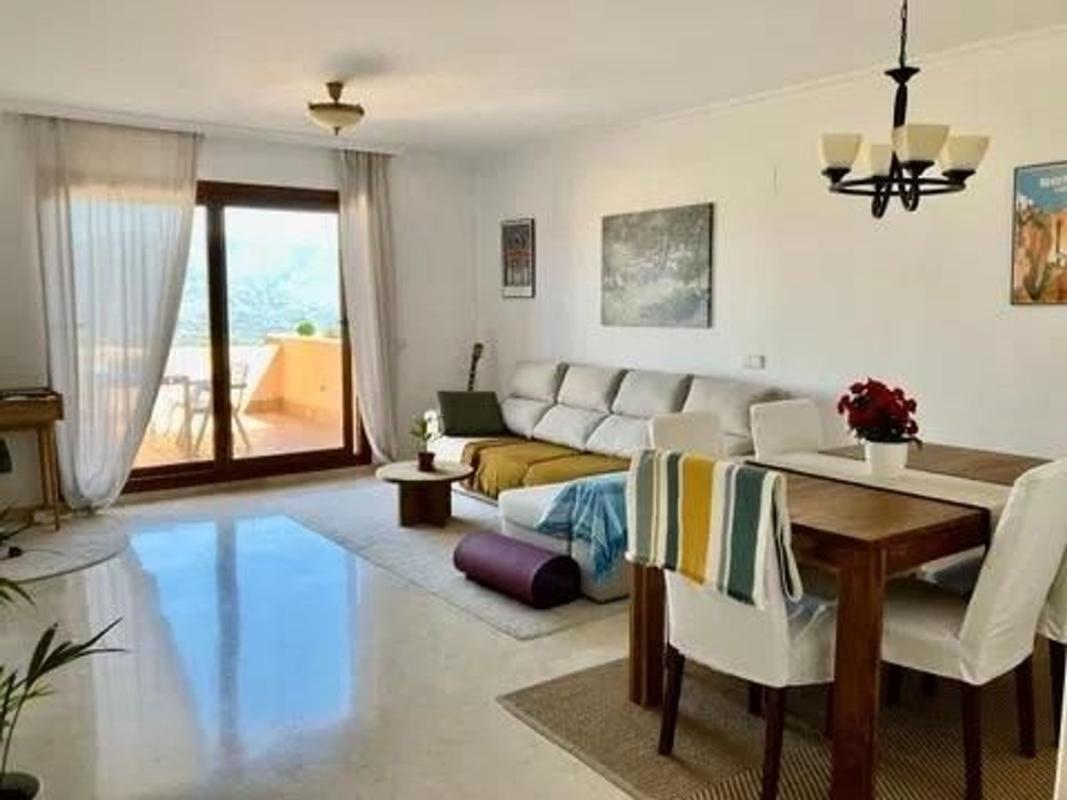 Sale of apartment in Piso en Calle Miguel de Cervantes, 6, Reserva de Marbella, Marbella, Marbella
 photo 3