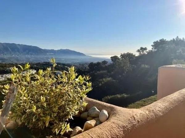 Venta de piso en Piso en Calle Miguel de Cervantes, 6, Reserva de Marbella, Marbella, Marbella
 photo 4