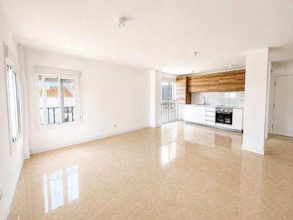Продажа квартиры на Piso en San Luis de Sabinillas, Manilva, Манильва
 photo 4