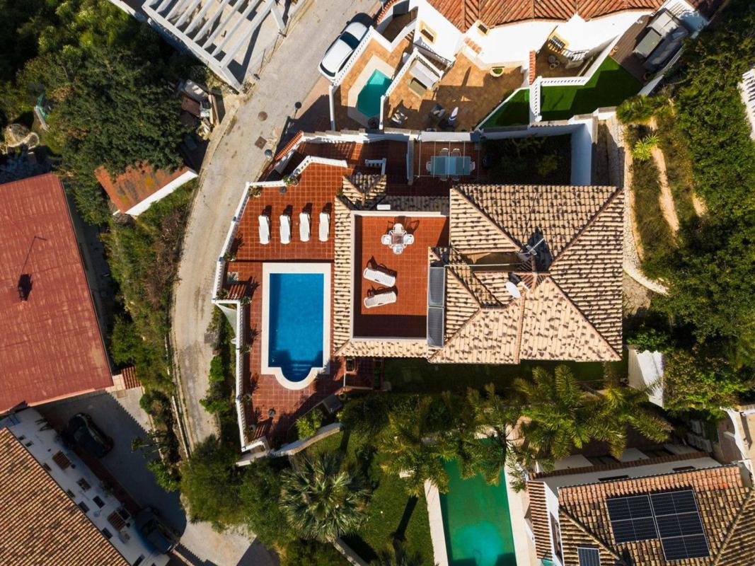 Properties for sale and rent in Spain photo 2