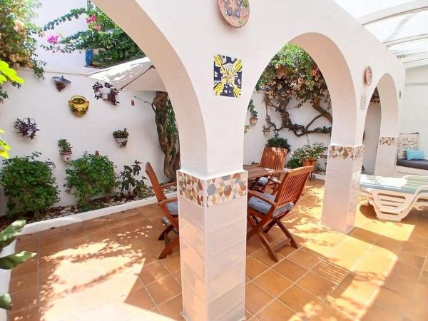 Chalet adosado en Centro Ciudad, Fuengirola thumbnail 2