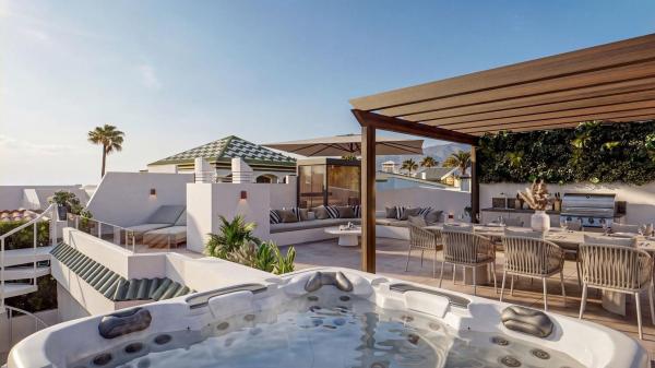 Ático en venta en Ático en Urbanizacion Dominion Beach, El Velerín, Estepona, Estepona photo 1