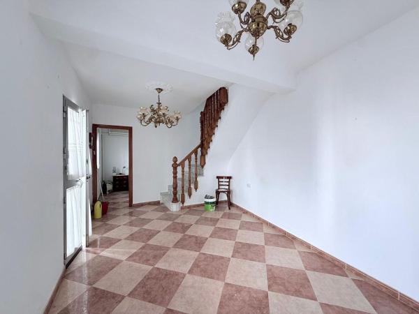 Chalet adosado en Calle Gallardo, Coin photo 2