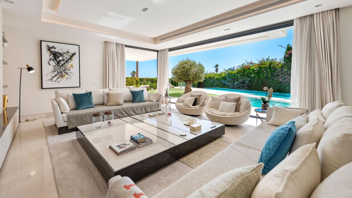 Properties for sale and rent in Spain photo 3