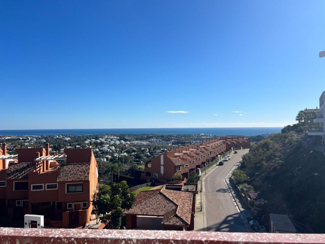 Sprzedaż mieszkania w Piso en Carretera Benahavís, Nueva Atalaya, Estepona, Estepona
photo 4