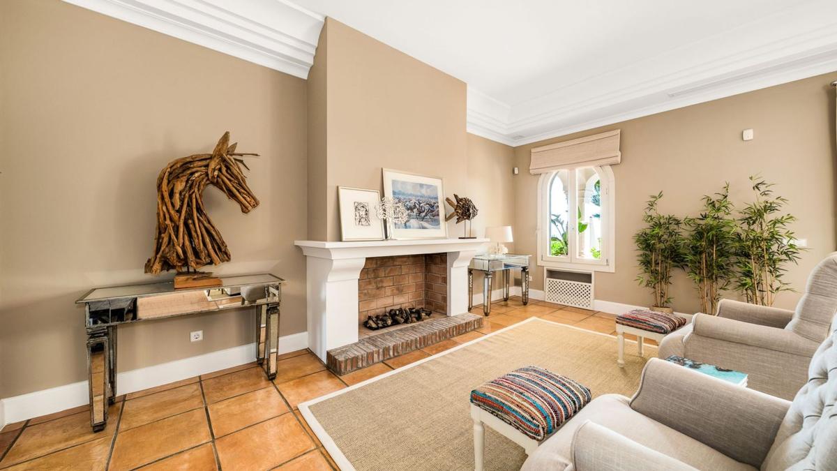 Properties for sale and rent in Spain photo 5