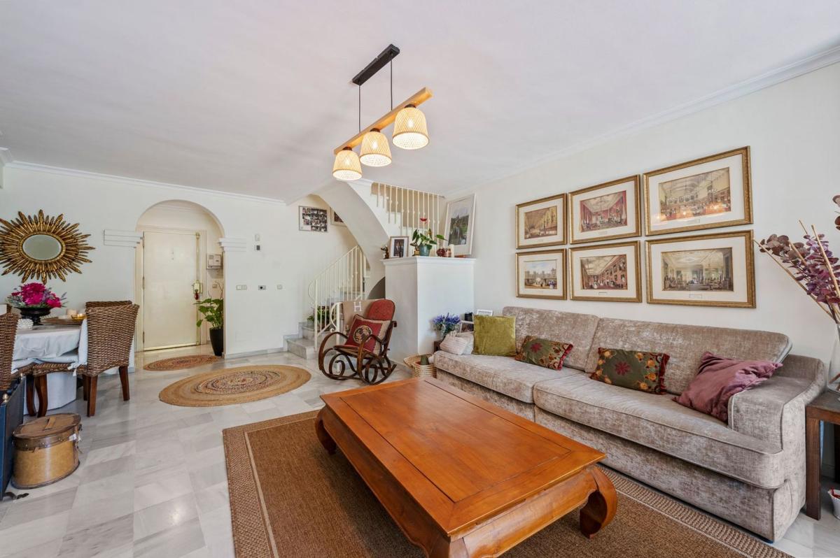 Venta de chalet adosado en Chalet adosado en Turmalina-arroyo Piedras, 1, Nagüeles, Marbella , Marbella photo 4