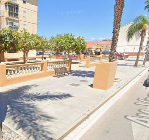 Продажа квартиры на Piso en Vivar Tellez, Zona Hispanidad - Vivar Téllez, Vélez-Malaga, Велес-Малага
photo 1