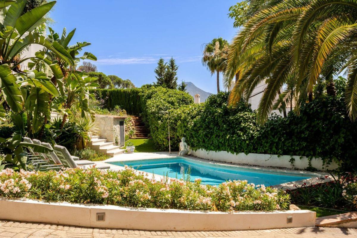 Properties for sale and rent in Spain photo 5