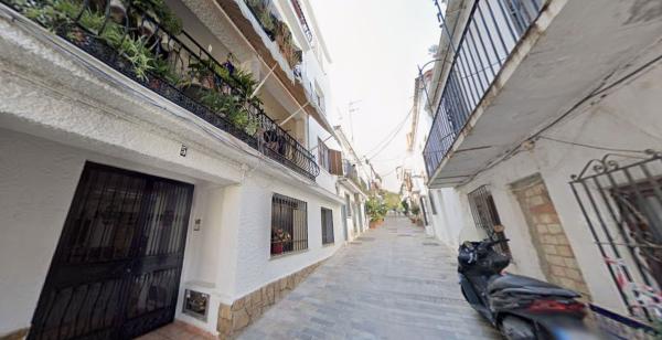Venta de piso en Piso en Bermeja, Casco Antiguo, Marbella, Marbella
photo 1