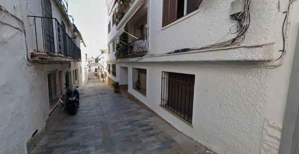 Venta de piso en Piso en Bermeja, Casco Antiguo, Marbella, Marbella
thumbnail 2