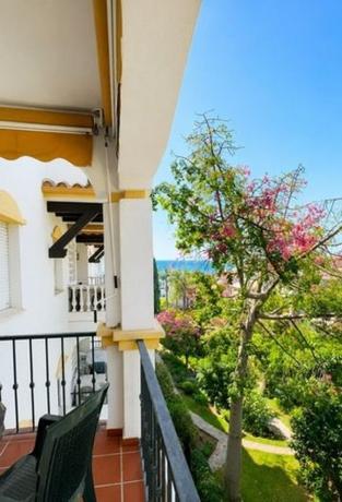Venta de piso en Piso en Bulevar Ashmawi, 1, La Carolina-Guadalpín, Marbella, Marbella
thumbnail 2