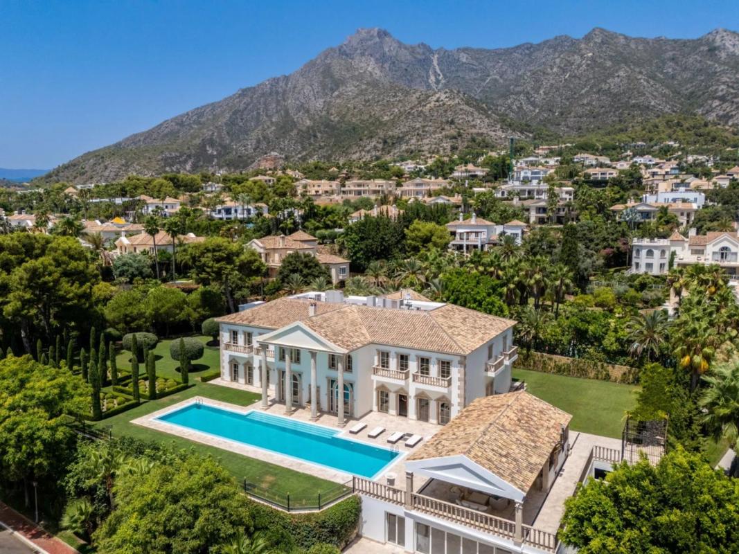 Properties for sale and rent in Spain photo 2