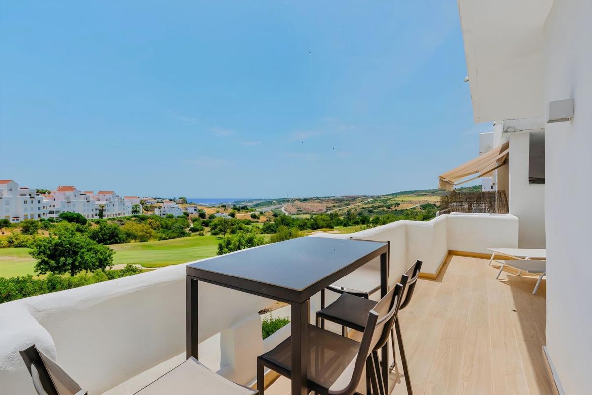 Продажа квартиры на Piso en Valle Romano, 3, Valle Romano Golf, Estepona, Эстепона
photo 1