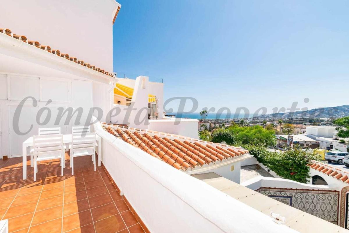 Venta de piso en Piso en Via Real, 69, Capistrano, Nerja, Nerja
photo 2