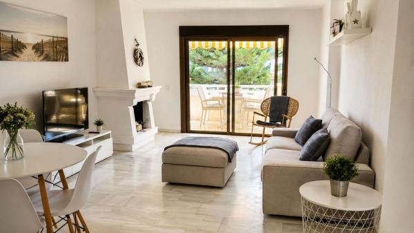 Sale of flat in Piso en Urbanización las Mimosas, La Cala de Mijas, Mijas, Mijas
thumbnail 2