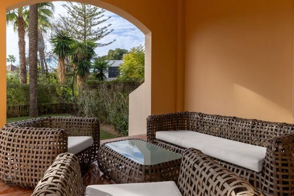 Venta de piso en Piso en Calle las Mimosas, 5, Puerto Banús, Marbella, Marbella
thumbnail 2