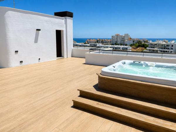 Duplex en venta en Dúplex en Calle República Checa, 21, Huerta Nueva, Estepona, Estepona photo 1