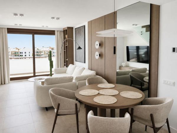 Duplex en venta en Dúplex en Calle República Checa, 21, Huerta Nueva, Estepona, Estepona photo 3